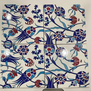 20x20 Cm SP 105 Lale Çiçek Desen Kütahya İznik Çini Karo